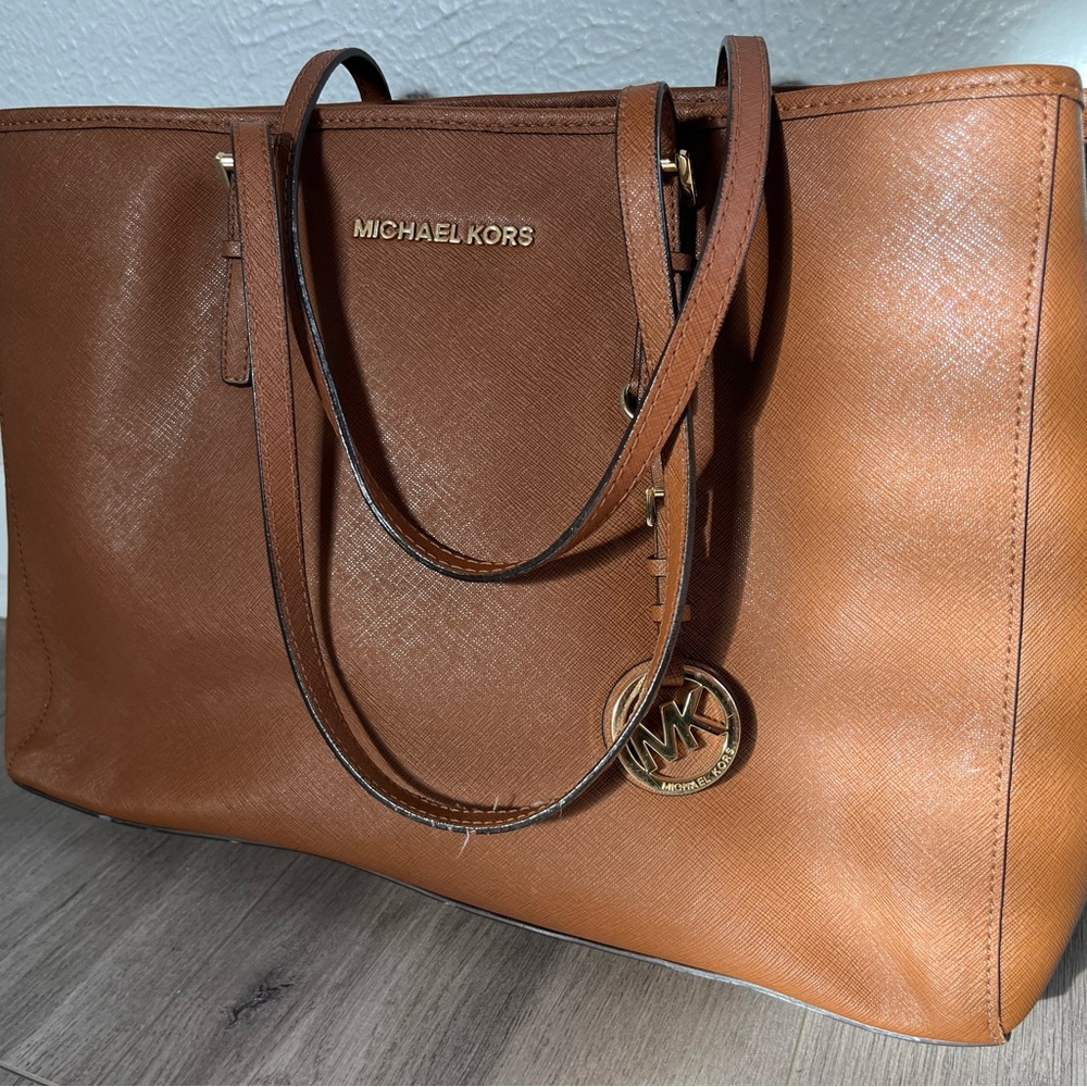 Michael Kors Tote